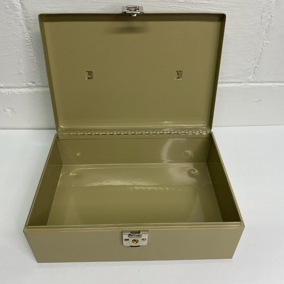 Vintage Metal Cash Box - Tan - Picture 4 of 7
